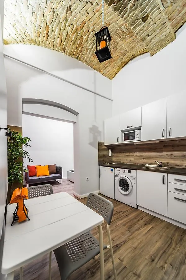 Kiraly 21 Center Apartments Budapest